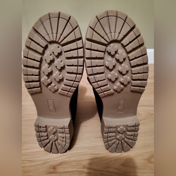 Bass boots size 7 - Picture 5 of 6